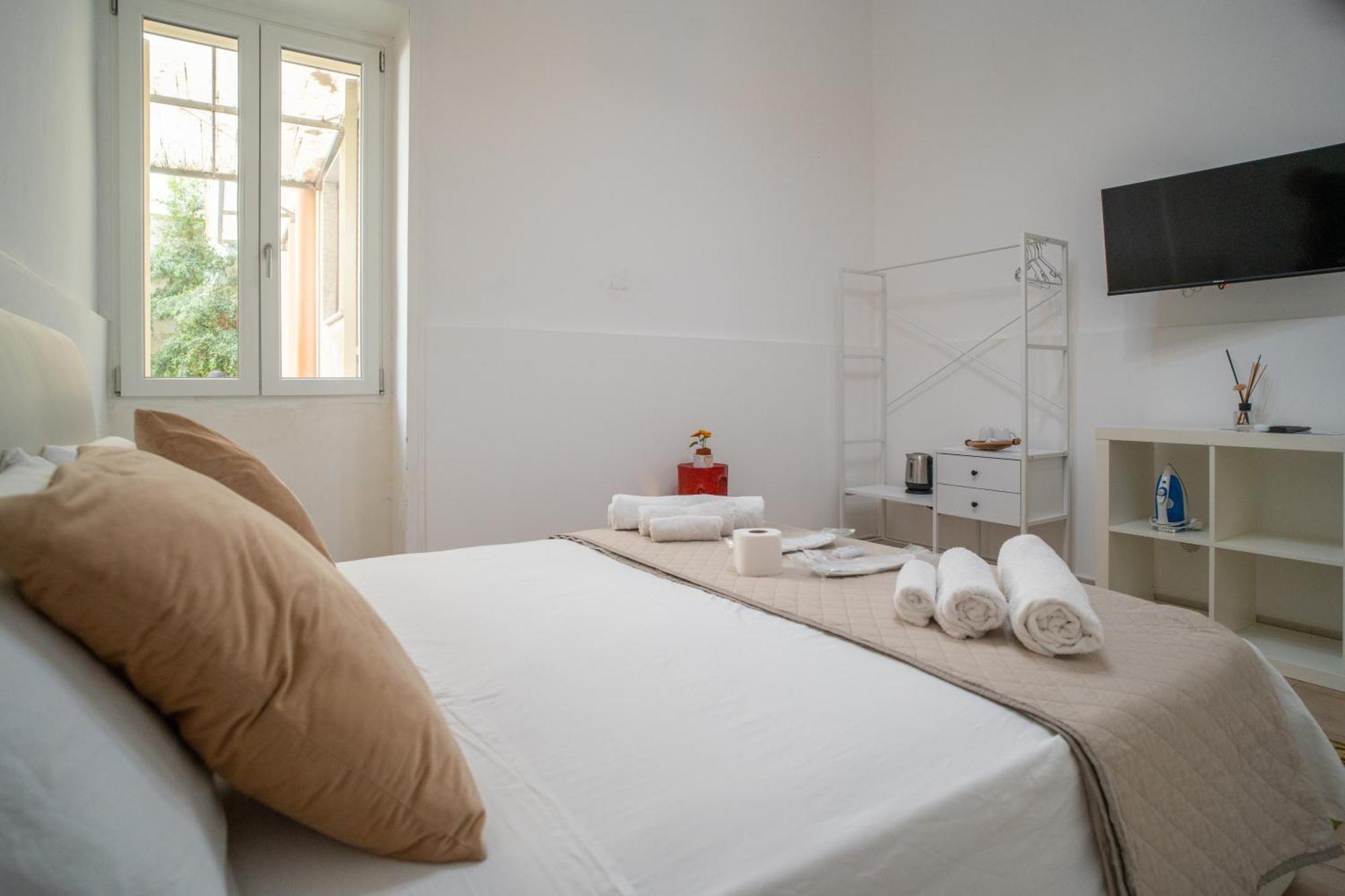 Bed and Breakfast Whitehouse Лечче Экстерьер фото